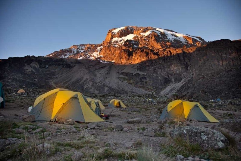 Machame-Gate_sarafu_travel2