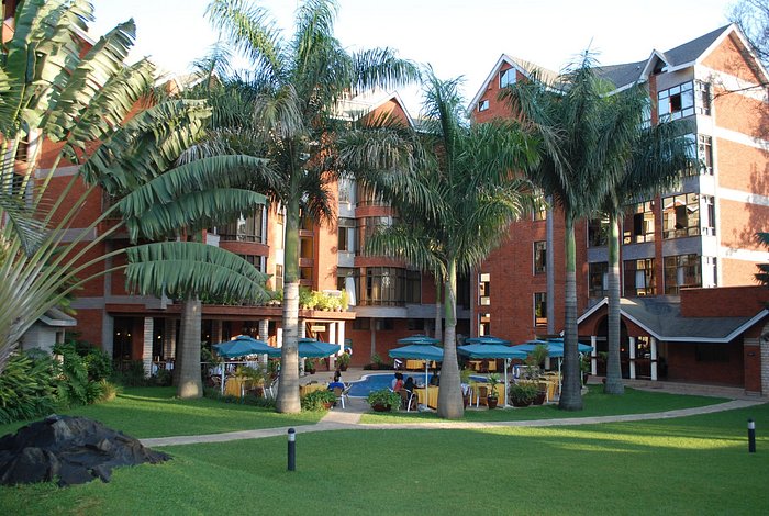 kibo-palace-hotel